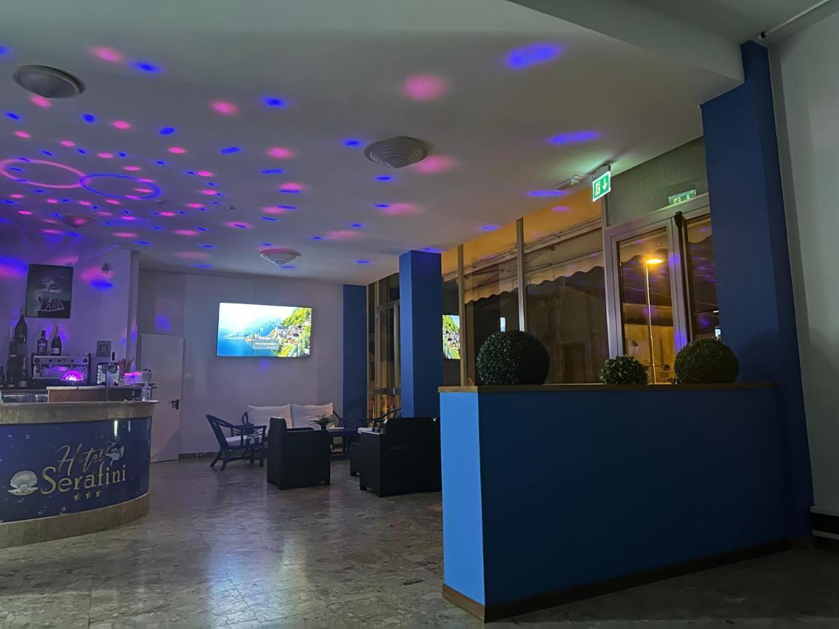 Albergo B&B Serafini Rimini Eksteriør billede