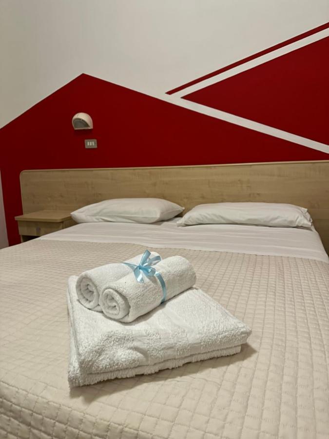Albergo B&B Serafini Rimini Eksteriør billede
