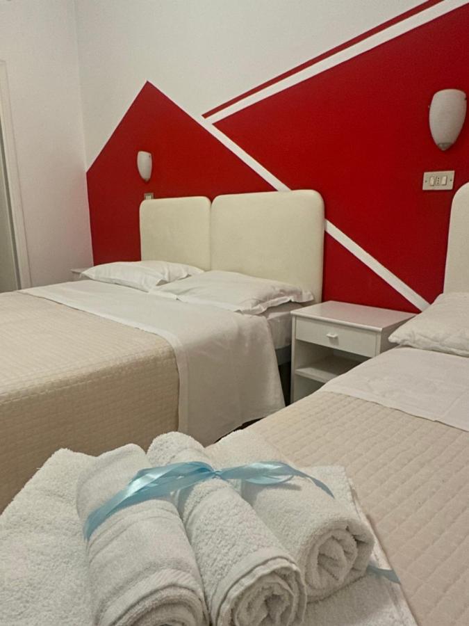 Albergo B&B Serafini Rimini Eksteriør billede