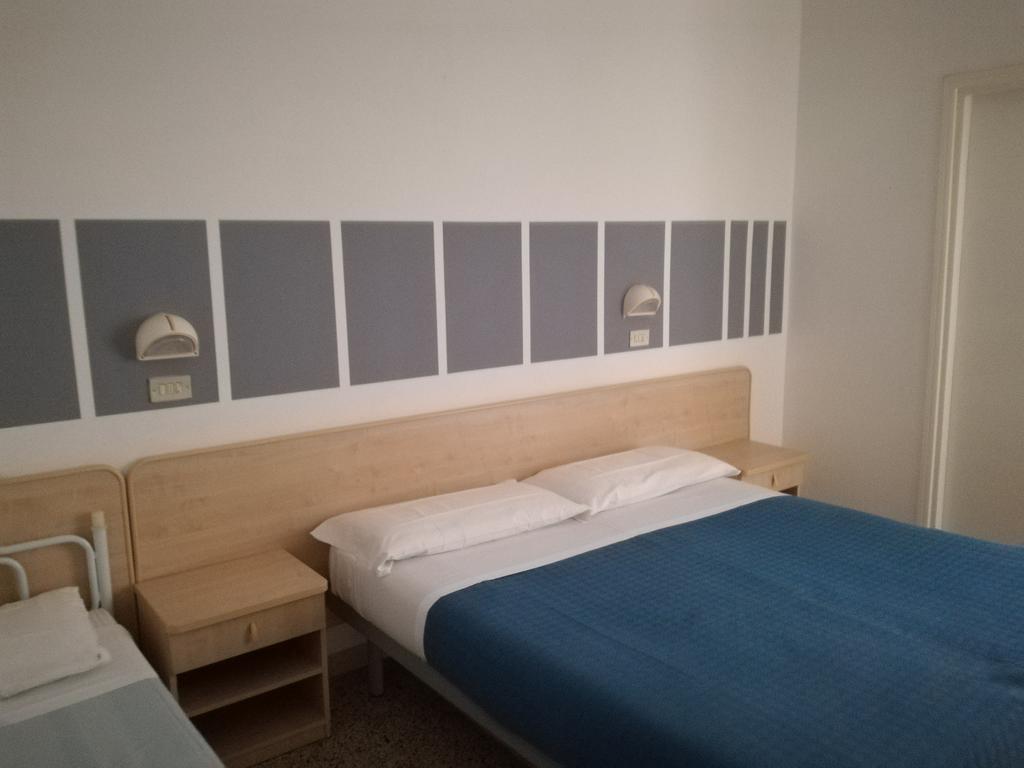 Albergo B&B Serafini Rimini Eksteriør billede